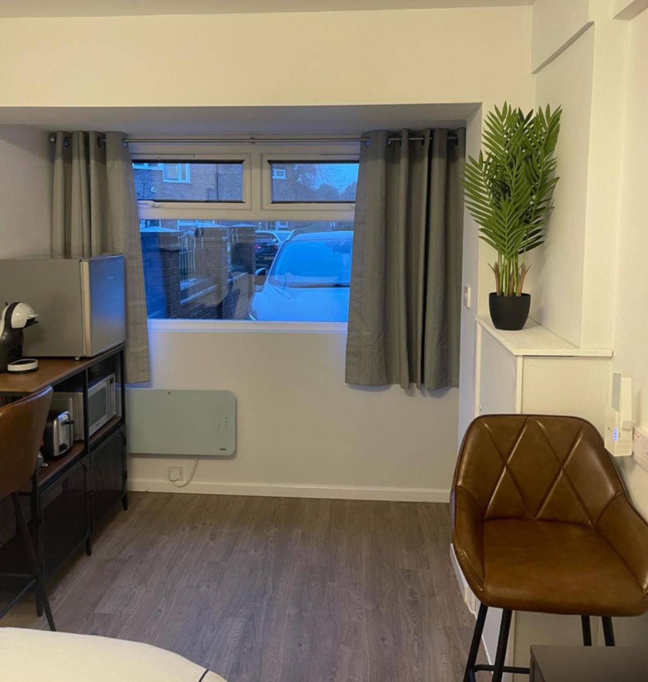 Private En-Suite Birmingham Buitenkant foto